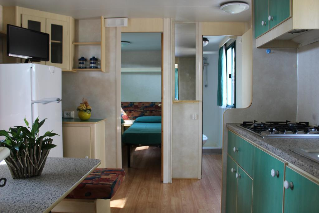 קרופאני Villaggio Camping Lungomare מראה חיצוני תמונה